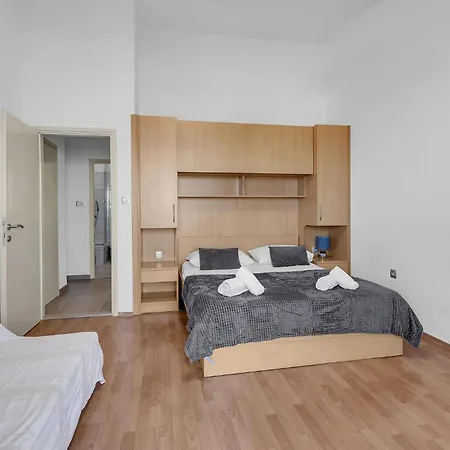 Put Zuke I * 마카르스카