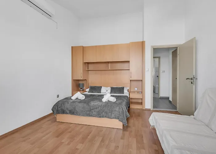 בית נופש Put Zuke I מאקרסקה